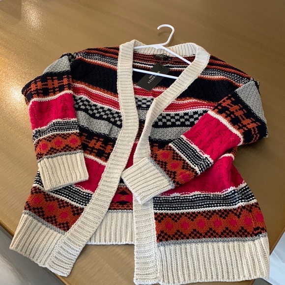 Cardigan - Picture 1 of 3